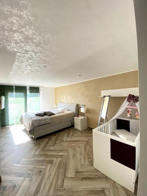 Villa Mit Pool Siegburg Exteriör bild
